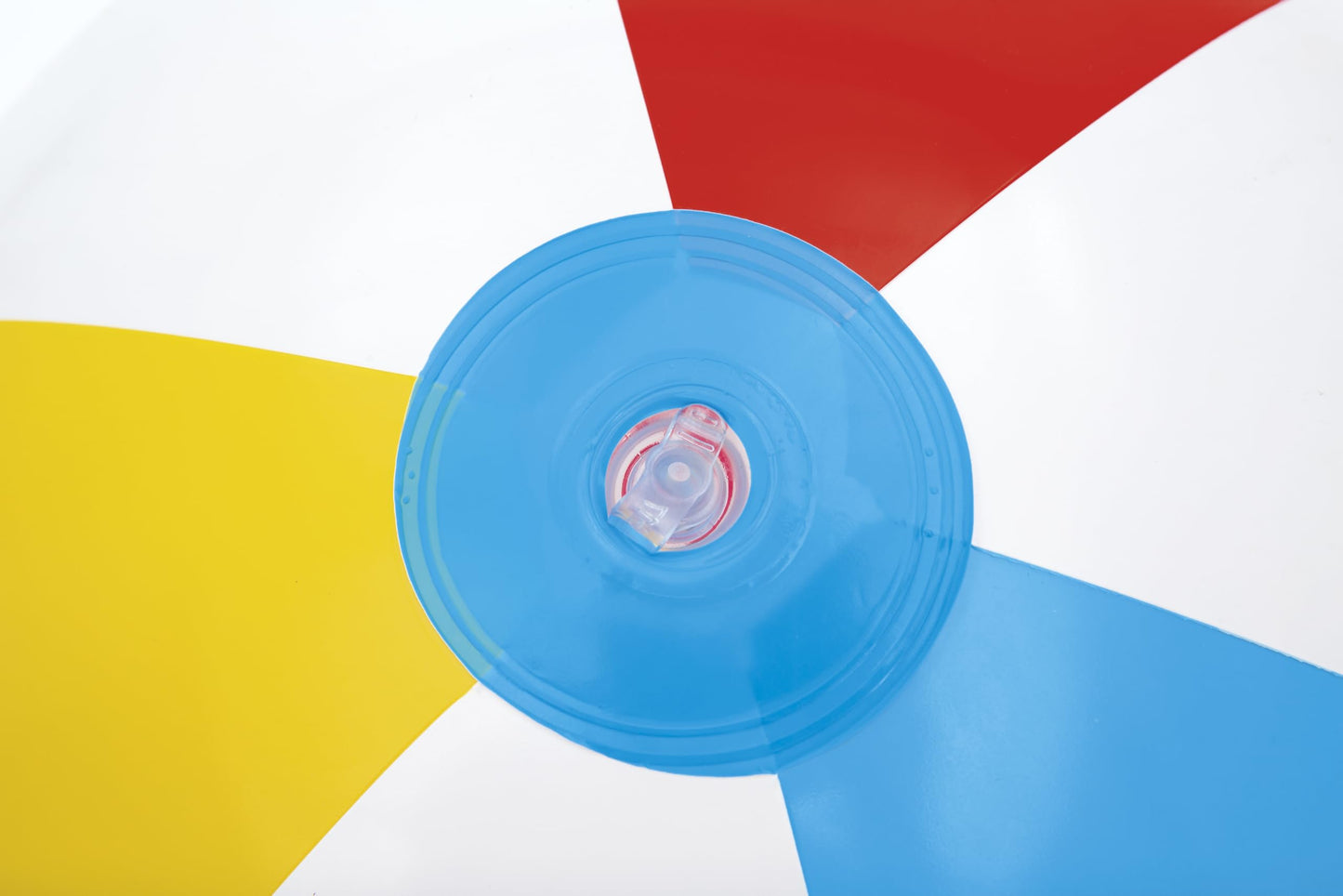 Bestway Wasserball Retro Ø 61 cm - Aufblasbarer Ball für Strand und Garten, Freibad- und Urlaubsspielzeug in stylischem, buntem Retro-Design