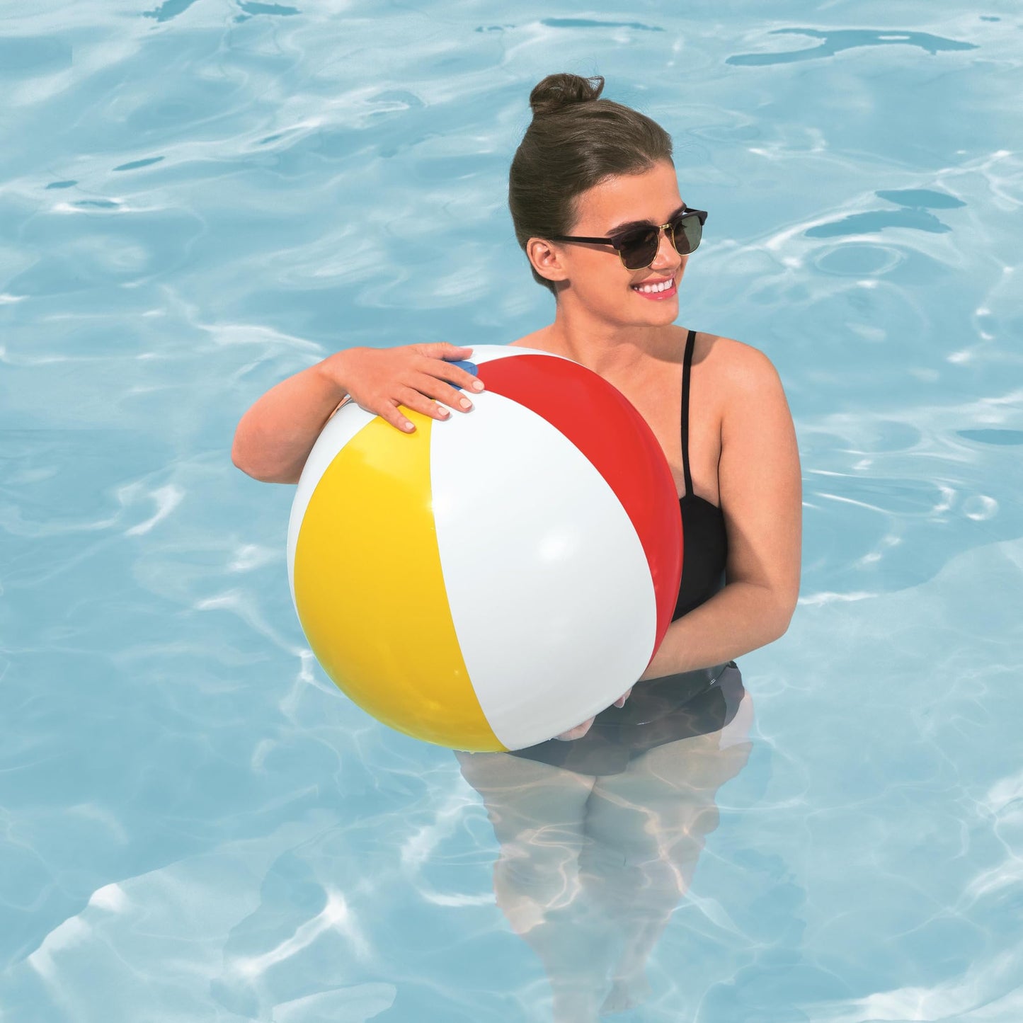 Bestway Wasserball Retro Ø 61 cm - Aufblasbarer Ball für Strand und Garten, Freibad- und Urlaubsspielzeug in stylischem, buntem Retro-Design