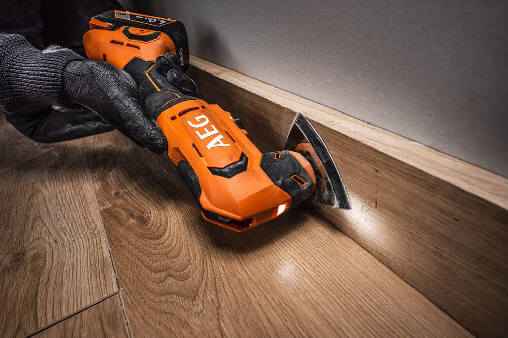 AEG 18 V PRO18V Akku-Multitool BMT18-0 (Oszilationswinkel 3,6°, Schwingzahl 0-20.000 min-1, variable Geschwindigkeitsregulierung, werkzeugloser Klingenwechsel, LED, ohne Akku & Ladegerät im Karton)
